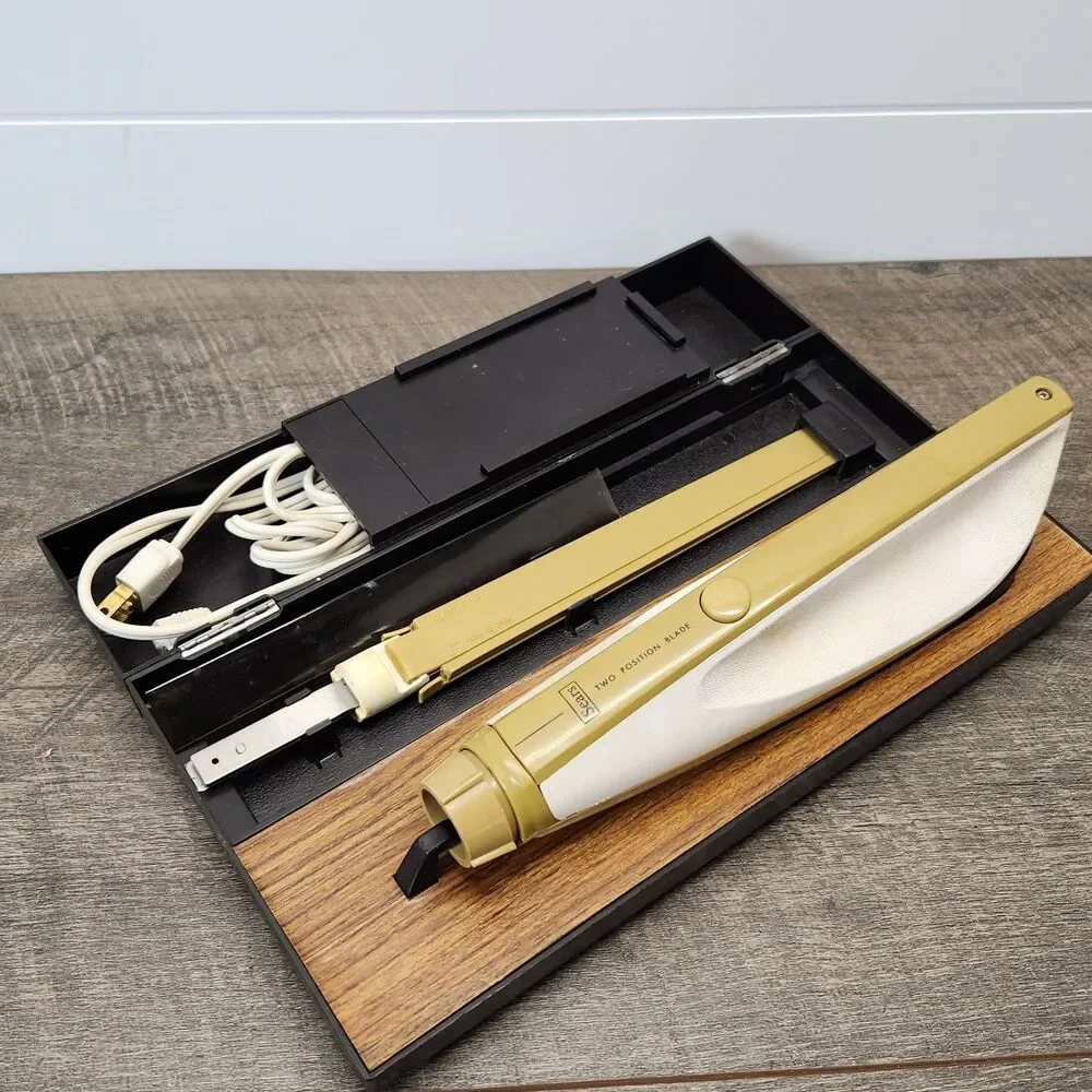 Vintage Sears Electric Knife With Wood Grain Wall Hanging Case Almond Works